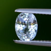 White Sapphire ( Sri Lanka )